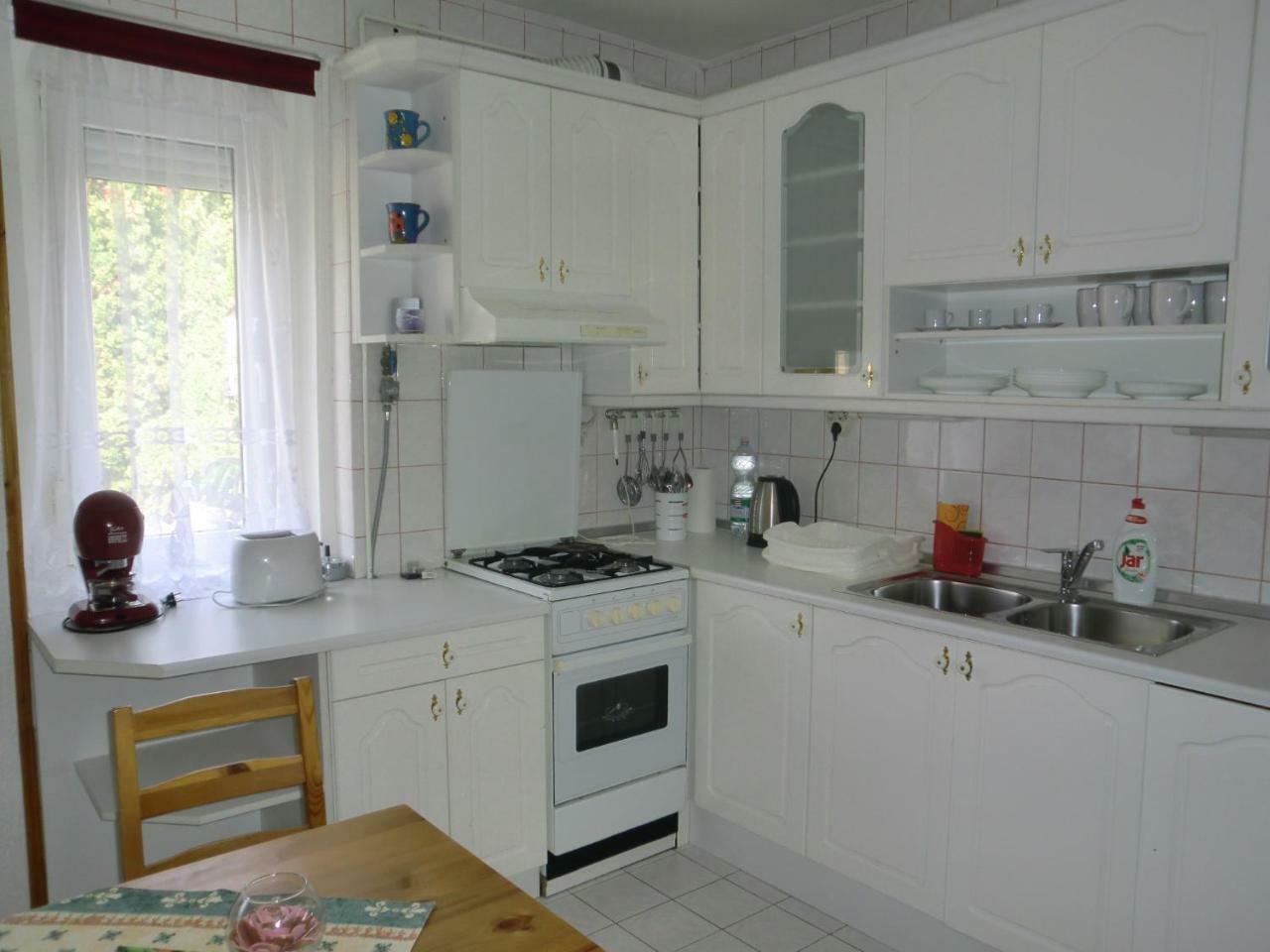 Elizabet Apartment เฮวิซ ภายนอก รูปภาพ